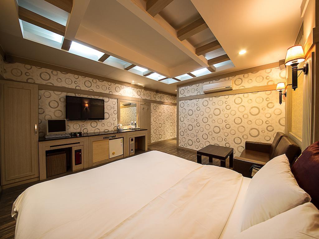 Hotel Valentine Gwangmyeong Værelse billede
